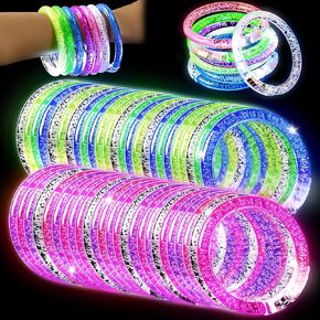 90 PCS أساور LED LED ، 6 أساور Color Light Up ، أساور الوهج LED ، Glow in the Dark Party Supplies Glow Sticks Bracelets للبالغين ، مفضلات الحفلات الخفيفة للحفلات الموسيقية كرنفال عيد ميلاد الحفلات الموسيقية