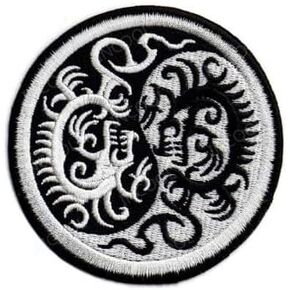 Yin Yang Black White Dragon Embroidered Patches for Embroidery Cloth Patch Badge Hook & Loop Christmas Embroidered Patch
