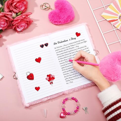 تشمل مجموعات هدايا مذكرات inbagi 4 PCS Plush Pink Girls Journal مع قفل ومفتاح ، سلاسل مفاتيح قلب رقيقة ، بوم بوم ، أساور مطرز للطلاب عودة إلى أصدقاء المدرسة in Kuwait