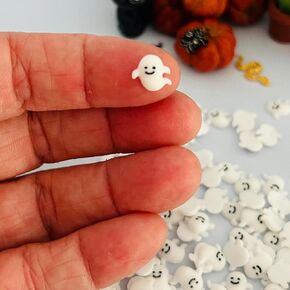 Miniature Ghost, Adorable Glow-in-The-Dark Micro Ghost Set of 50 - Tiny Resin Ghost, Dollhouse Miniature Ghost for Crafts and Accessories