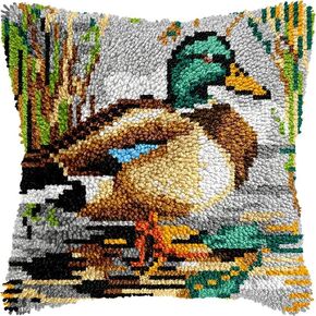 Latch Hook Kits Pillow Cover Set Duck Sofa Cushion Latch Hooking Carpet Rug Acrylic Yarn Printed Pillowcase Craft Kits with Tools Sofa Decor 17 x 17 Inch(vv29)
