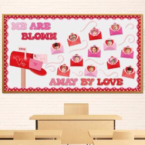 56pcs عيد ميلاد عيد الفصول الدراسية ديكورات لوحة ، نحن في مهب من قبل الحب القاطع Red Love Love Heart Diy Photobox Bulletin Board for Valentine Classroom School School School Supplies