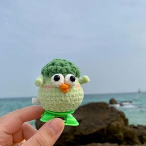 YOOJEE Crochet Kit for Beginners | TrekCrochet Chick Crochet Animal Kit with Step-by-Step Video Tutorials and Walking Mechanism | Crochet Kit for Adults Green