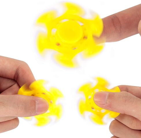 JOYIN 20 Pack Valentines Cards with Fidget Spinner and Red Prefilled Hearts, Stress Relief Hand Finger Spinner Fidget Toys for Boys Kids Valentine’s Day Party Favors in Saudi Arabia