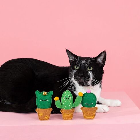 Fringe Studio "UNDER MY WINGS Cat Toy Mini Set of 3, PetShop Collection (904029) in Saudi Arabia