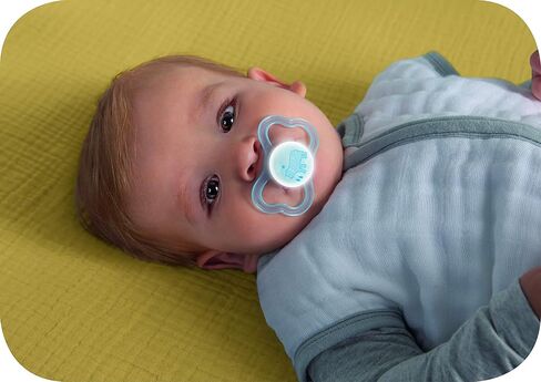 MAM Air Night Pacifiers (1 Sterilizing Pacifier Case), MAM Sensitive Skin Pacifier 6+ Months, Glow in the Dark Pacifier, Best Pacifier for Breastfed Babies, Baby Boy Pacifiers, 6-16 - 2 Ct (Pack of 1) in Kuwait