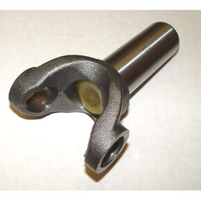 Omix-Ada | 16580.53 | Drive Shaft Slip Yoke, NP231 | OE Reference: 83502855 | Fits 1987-2000 Jeep Wrangler / Grand Cherokee YJ / ZJ / WJ