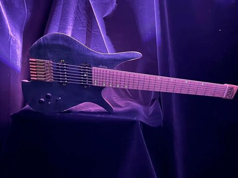 Headless Electric Guitar, 7 String Fanned Fret Travel Guitar (matte black) in Saudi Arabia