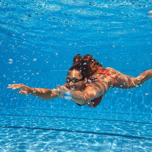 نظارات السباحة، نظارات السباحة المستقطبة المضادة للضباب للحماية من الأشعة فوق البنفسجية ومضادة للتسرب للرجال والنساء والبالغين in Kuwait