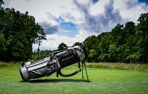 Mizuno BR-D2 Golf Carry Bag | 4 Way Top Cuff | 2 Full Length Dividers | Dual Shoulder Straps | Manual Open/Close Mini Stand Legs | Detachable Mod Pouch in Saudi Arabia