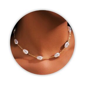 SmileBelle Daisy Pearl Necklace, Dainty Pearl Choker Necklace for Women as Flower Necklace Gift, 14K Gold Plated Stainless Steel Gold Necklaces as Birthday Gifts for Her Daisy Costume Gift