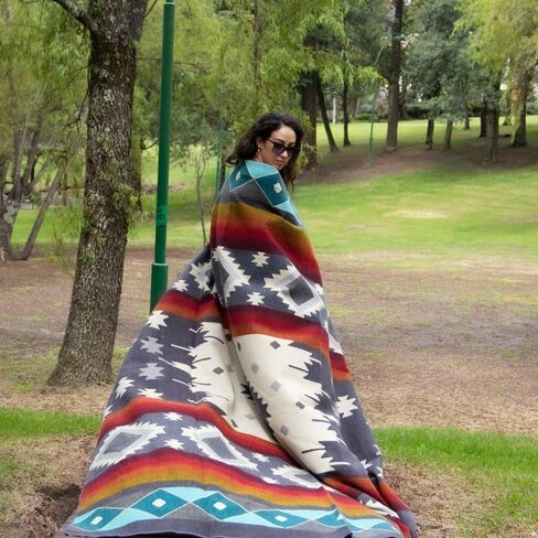 Tommy Lion- Alpaca Wool Blanket 80x90 in, Hypoallergenic, Soft, Lightweight, Handwoven, Queen Size. Made in Ecuador. Turquoise colors in Kuwait