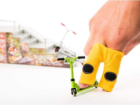 Grip & Tricks - Finger Scooter - Skate - Pack1 - Dimensions: 22 X 13,5 X 2 cm in Saudi Arabia