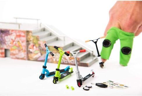 Grip & Tricks - Finger Scooter - Skate - Pack1 - Dimensions: 22 X 13,5 X 2 cm in Saudi Arabia