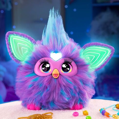 Furby Purple ، 15 ملحقات أزياء ، ألعاب فخمة تفاعلية للفتيات والفتيان البالغة من العمر 6 سنوات in Kuwait