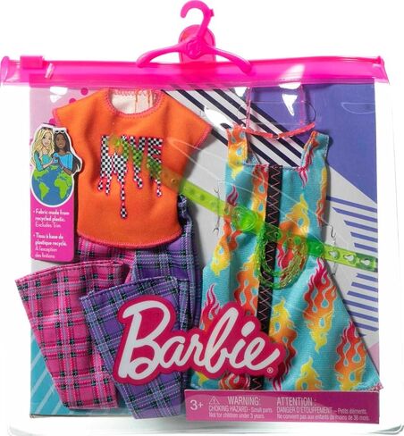 مجموعة ملابس وإكسسوارات الدمى من Barbie Fashions، مجموعة زفاف مع فستان زفاف، طرحة، باقة زهور، أحذية ومجوهرات in Kuwait
