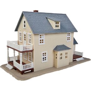 HO Scale Model Two-Story House 3 x 7. 7.7 x 17.7cm