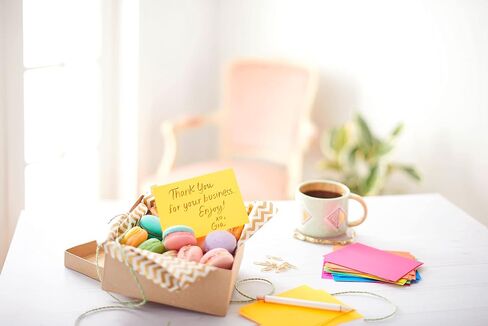 American Greetings Single Panel Blank Cards with Envelopes, Rainbow Colors (200-Count) in Saudi Arabia