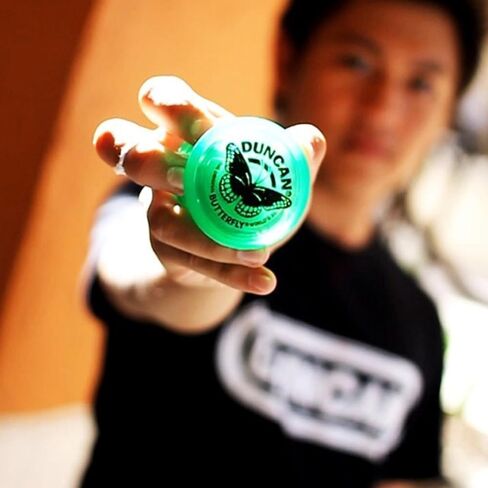Duncan Toys Butterfly Yo-Yo, Beginner Yo-Yo with String, Steel Axle and Plastic Body, Blue in Saudi Arabia