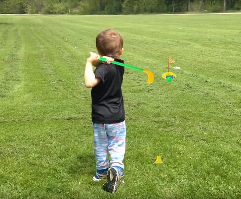Plastic Golf Clubs, Educational Golf Toys Sets for Toddlers Kids, Sturdy & Multi-Colored in Saudi Arabia