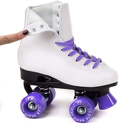 C SEVEN C7skates أحذية تزلج رباعية العجلات بتصميم قديم للشباب والكبار in Kuwait