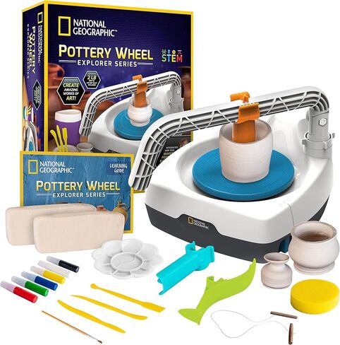 National Geographic Pottery Wheel for Kids-مجموعة كاملة من الفخار للمبتدئين ، محرك المكونات ، 2 رطل. طين جاف ، أدوات الطين النحت ، المئزر والمزيد ، تصميم براءة اختراع ، مجموعة حرفية (Amazon Exclusive) in Kuwait