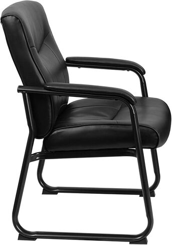 Flash Furniture Hercules Series Big & Tall Leathersoft Executive Sireping Chair ، كرسي ردهة مبطن مع 500 رطل. قدرة الوزن الثابت ، أسود in Kuwait