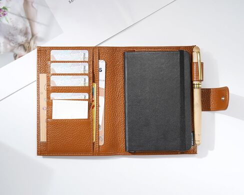 غطاء جلد Moterm لجيب Moleskine - يناسب جيب Moleskine مخطط يومي/أسبوعي وجيب Moleskine كلاسيكي، مع حلقة قلم، وفتحات للبطاقات وجيب خلفي (كريمي مرصوف بالحصى) in Kuwait