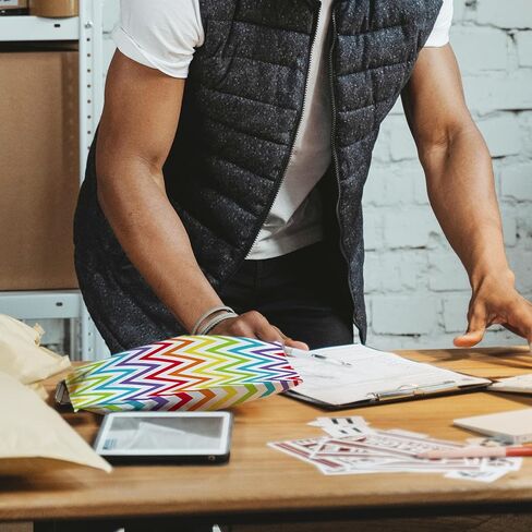 10x13 (100) مغلفات شحن بولي بريدية مصممة هندسية حقائب مطبوعة متميزة in Kuwait