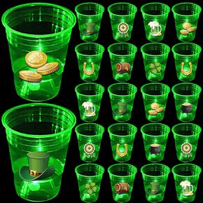 mishunyus 24 Pcs Glow St.Patrick's Day Party Supplies,Glow Shamrock Cups For Lucky St Patty's Day Party Decorations,Party Favors,For Nighttime,St Patricks Day Party Accessories Decor(16 oz Colorful)