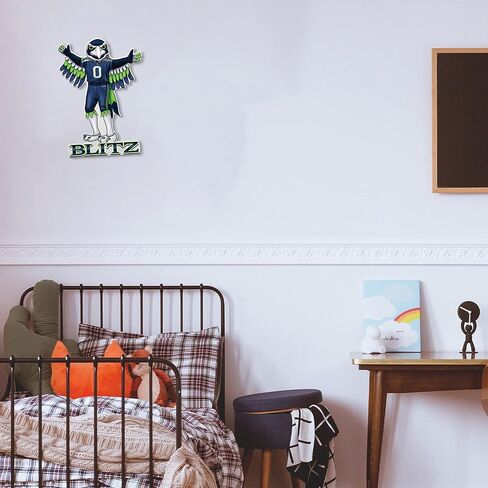 Rico Industries NFL Football Mascot Shape Cut Pennant - Home and Living Room Décor - Soft Felt EZ to Hang in Kuwait