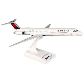 Daron Skymarks Delta Md-88 Model Kit (1/150 Scale)