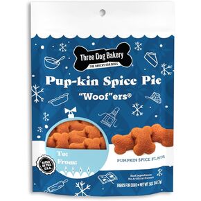 Three Dog Bakery Pup-Kin Spice Pie “Woof"ers – Festive Dog Treats with Pumpkin & Cinnamon, Thanksgiving Dog Treats, Dog Biscuits for Training Treats, Puppy Training Treats