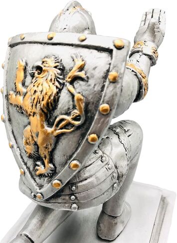 حامل قلم تنفيذي ثلاثي الأسلوب مع زخرفة جندي راتنج القلم مع زخرفة قرطاسية شيلد درع القلم. in Kuwait