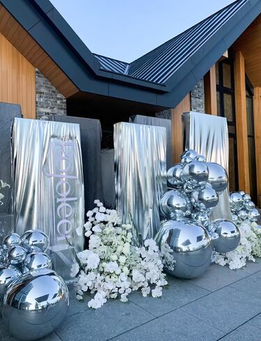 Silver Foil Balloons, 22/18/10 Inch 4D Round Sliver Mylar Balloons, Large Metallic Silver Balloons Different Sizes, Sliver New Years Balloons for New Year Eve Party Supplies 2025 in Saudi Arabia