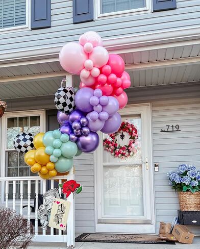 Alice in Wonderland Balloon Garland Arch Kit ، 163pc البالونات الأرجواني الوردي قوس قزح مع البالونات الشطرنج لحفل الشاي الربيعي OneDerland عيد ميلاد ديكورات حفلة استحمام الطفل in Kuwait