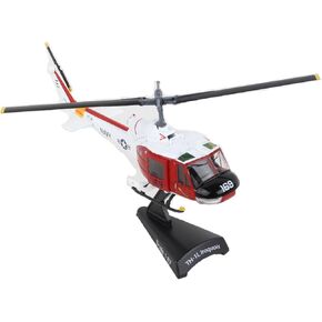 Daron Worldwide Trading Daron Postage Stamp UH-1 Huey Gunship 1:87 Vehicle