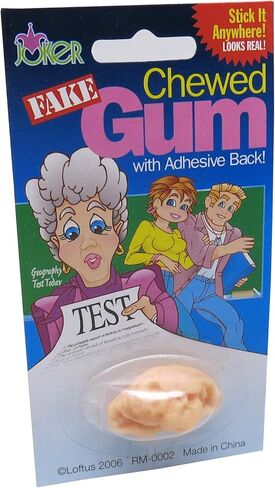 صمغ مضغ المزيف - قم بتمسكه في أي مكان ، متعدد الألوان in Kuwait