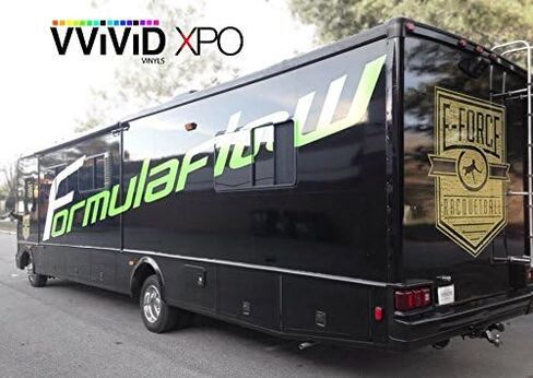 بكرة لف الفينيل VViViD8 باللون الأسود اللامع مقاس 5 أقدام × 100 قدم مع تقنية إطلاق الهواء مع مجموعة أدوات in Kuwait