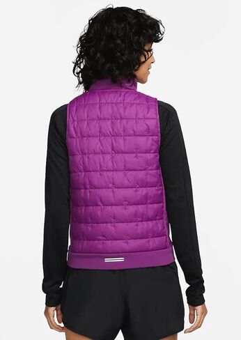 سترة جري للنساء من Nike Therma-FIT ذات حشوة صناعية، Viotech، صغير in Saudi Arabia