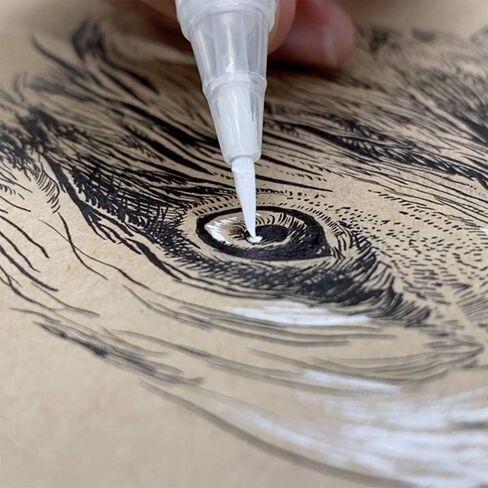 Kuretake Zig Ultra Fine Brush Pen Whte, Professional-quarity, for lettering, calligraphy, illustration, art, sketch, Made in Japan in Kuwait