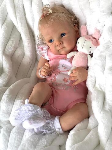 Lifelike Reborn Baby Dolls - 18 Inch Realistic Newborn Baby Dolls with Weighted Soft Cloth Body Real Life Baby Dolls with Blonde Hair Birthday Gift for Kids Age 3+ in Saudi Arabia