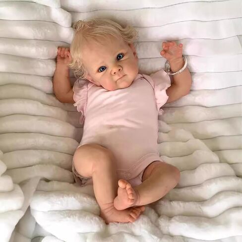 Lifelike Reborn Baby Dolls - 18 Inch Realistic Newborn Baby Dolls with Weighted Soft Cloth Body Real Life Baby Dolls with Blonde Hair Birthday Gift for Kids Age 3+ in Saudi Arabia