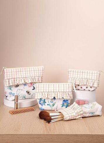 McCall's Ruffle Zipper Cases Sewing Pattern Kit, Design Code M8426, One Size, Multicolor in Saudi Arabia