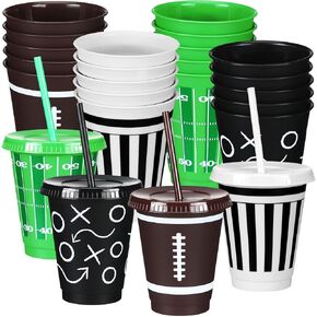 Havawish 24pcs كأس كرة القدم القابلة لإعادة الاستخدام الجزء الأكبر من 16 أوقية البلاستيك كرة قدم كرة قدم مع أغطية وقش لكرة كرة القدم كرات للعبور لكرة القدم لكرة القدم لتوفير الزخارف في 4 تصاميم