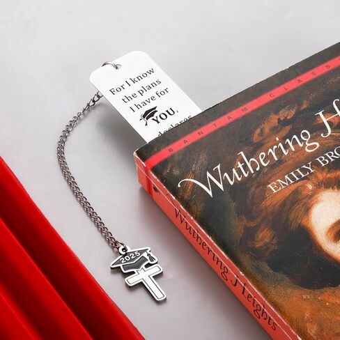 Graduation Gifts for Her Him Class of 2025 Senior 2025 Gifts Bulk High School Middle School Graduation Gifts 8th Grade Graduation Gifts for Boys Girls College Graduation Decoration Medical Nurse in Kuwait