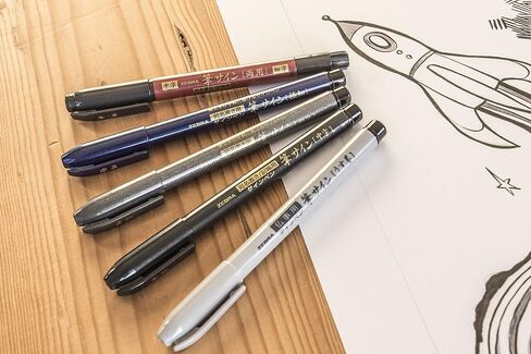 Zebra Pen Zensations Brush Pen, Fine Brush Tip, Black Water-Resistant Ink, 1-Pack in Saudi Arabia