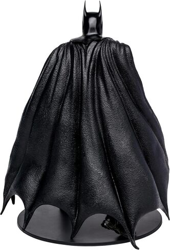 McFarlane Toys - DC Multiverse The Flash Movie - Batman 12" Scale Statue in Saudi Arabia
