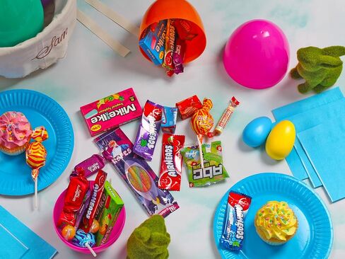 Bulk Candy Mix - Candy Variety Pack - Assorted Classic Candy - Individually Wrapped Candies - Fun Size Candy Assortment (9 Pounds) in Saudi Arabia