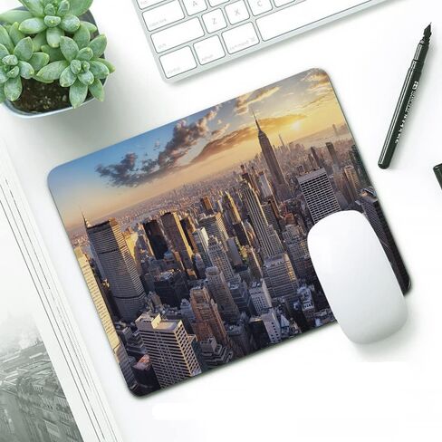 Ibiliu Mouse Pad Manhattan Cityscape ، Skyline New York Rectangle Mousepad non -slip base mouse computer mouse for laptop ، Office ، Home - 9.5 × 7.9 inch in Kuwait